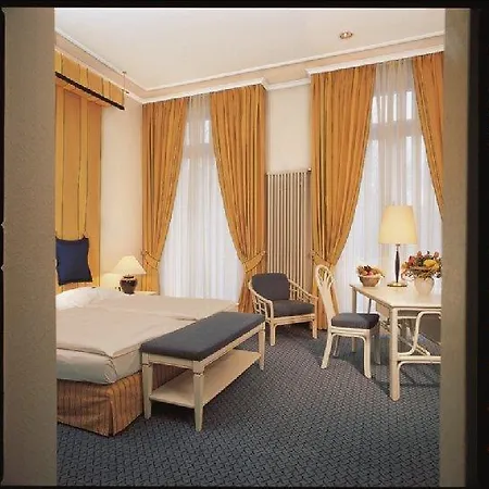 Hotel Am Sophienpark 4*